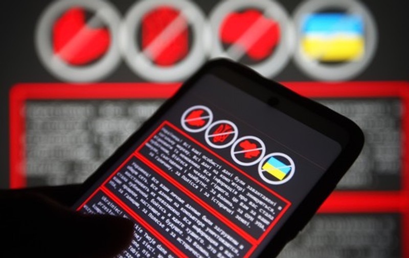 Ucraina, ținta unui nou atac cibernetic masiv. Sunt vizate site-urile mai multor ministere și bănci