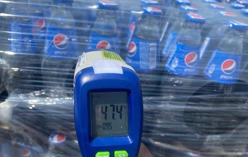 Avertismentul ANPC despre băuturile răcoritoare ținute la soare sau în căldură: „Pot deveni toxice”