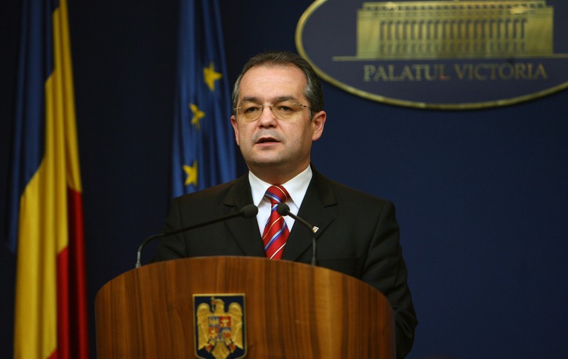 Premierul Emil Boc a transmis condoleanţe japonezilor