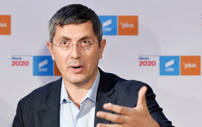 Barna: „Participarea redusă și rezultatele complicate arată cât de greu scăpăm de logica de pesedism coclit”