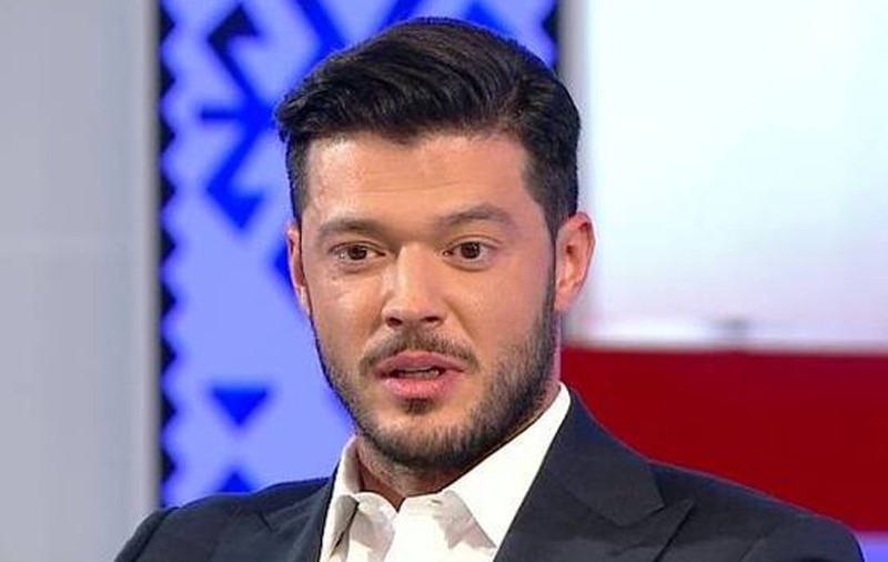 CE a SFĂTUIT-O VICTOR pe BIANCA să SPUNĂ după ESCAPADA acesteia la PARIS cu CRISTEA!