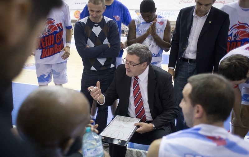 Cu un nou antrenor, Steaua a început în forță returul campionatului de baschet