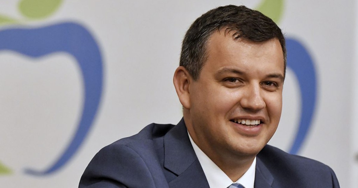 VIDEO Eugen Tomac a demisionat de la șefia PMP, după ce partidul nu a trecut pragul electoral