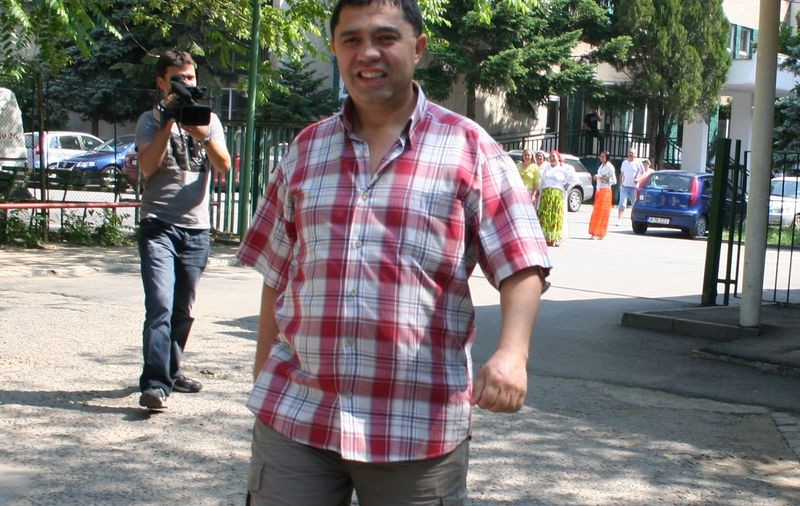 ȘMECHER pe șosea! Băiatul lui Guţă a izbit în plin o maşină care circula regulamentar