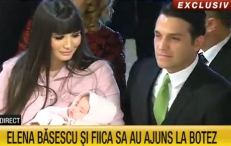 NEPOATA preşedintelui A FOST BOTEZATĂ SÂMBĂTĂ. Iată PRIMELE IMAGINI de la fericitul eveniment