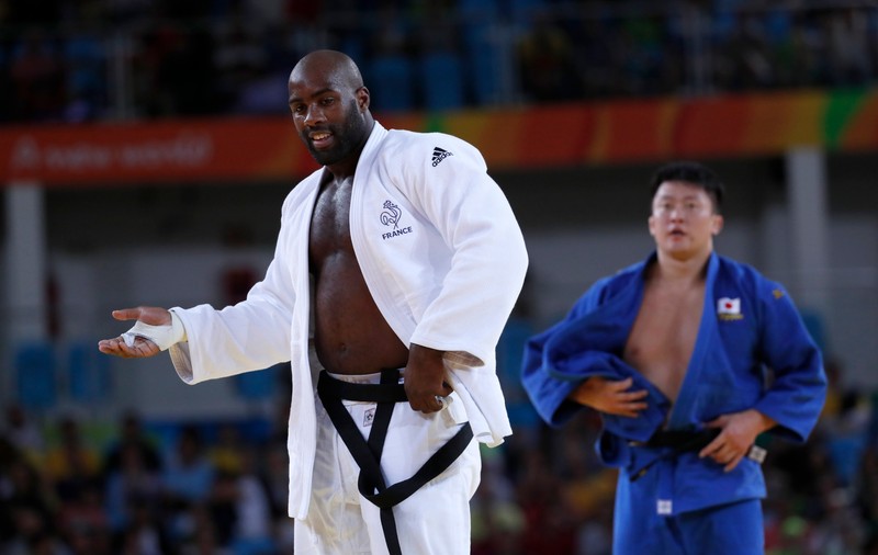 Francezul Teddy Riner a câștigat al zecelea său titlu mondial la judo. Povestea uriașului francez