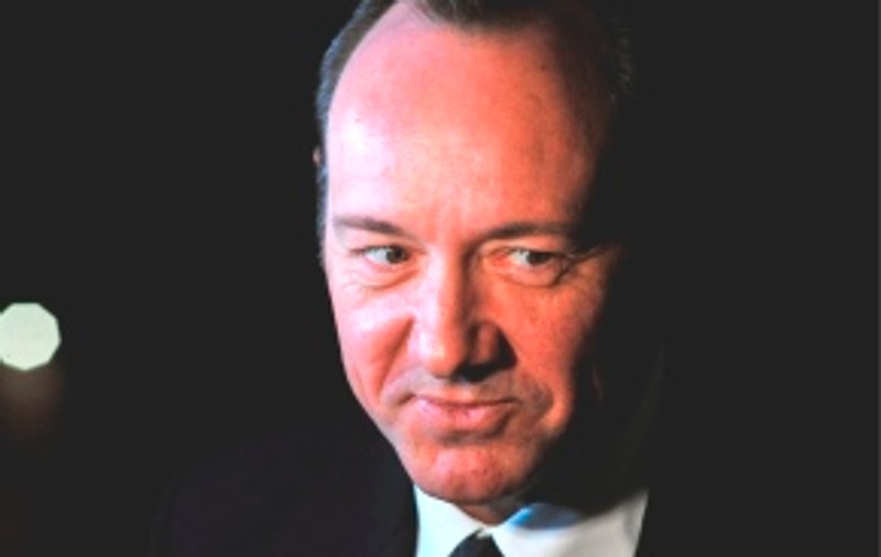 Chelner concediat din cauza actorului Kevin Spacey
