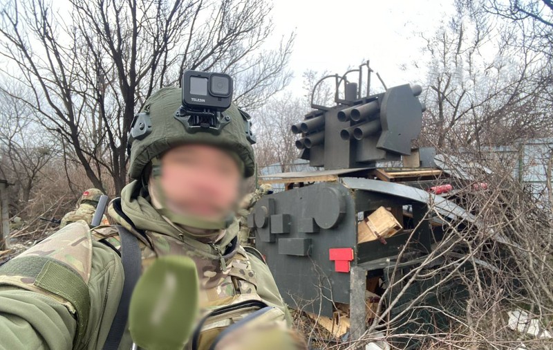 Rușii s-au lăudat că au capturat sistemul de apărare aeriană Stormer. Ucrainenii: „Băieți, este o machetă!”