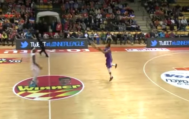 Coș fabulos reușit în campionatul Israelului / VIDEO