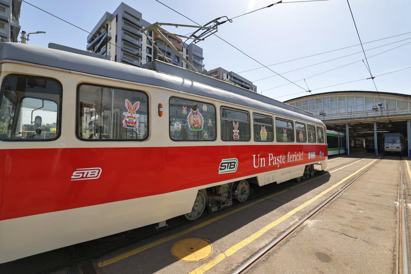 În „Tramvaiul iepurașului” cei mici au avut parte de surprize. Foto: Vlad Chirea (Libertatea)