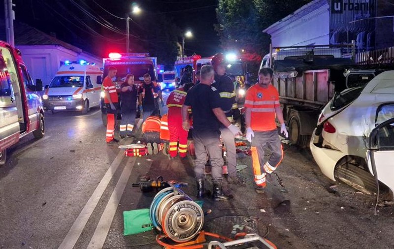 Care este starea victimelor care au supraviețuit accidentului din Iași. Șoferița care a provocat tragedia a refuzat internarea în spital