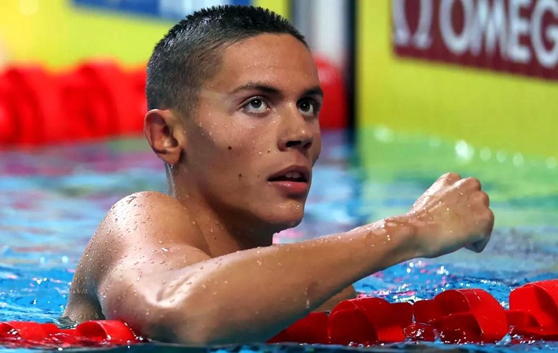 David Popovici, două medalii de aur în prima zi la Campionatele Naționale. Sportivul și-a decis viitorul: „Voi rămâne în România. Mă pasionează psihologia”