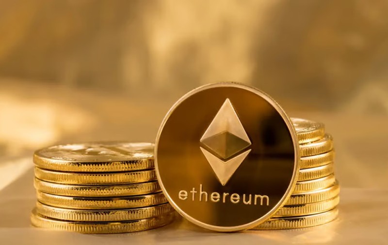 Ce factori propulsează criptomonedele la recorduri istorice în Decembrie?
