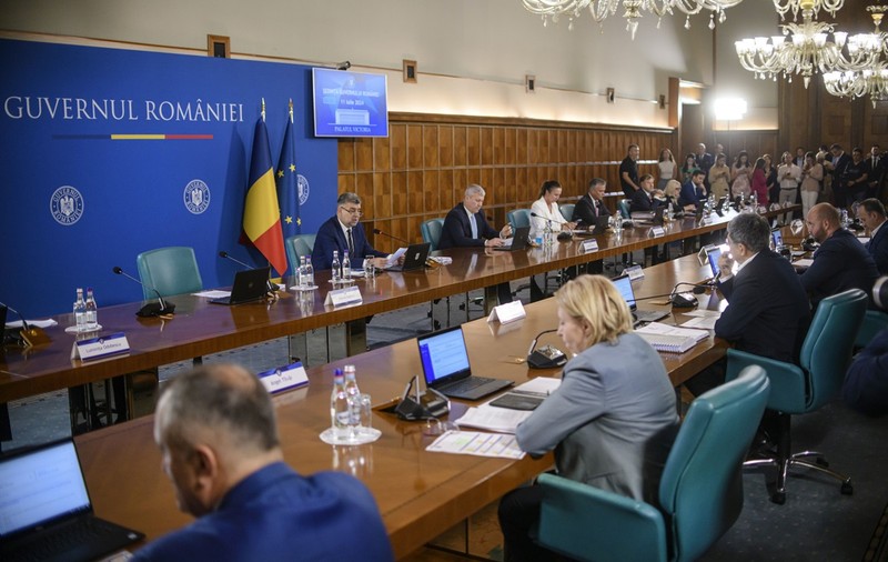 Guvernul vrea să înlocuiască sobele tradiționale ale românilor cu pompe de căldură. „Costurile sunt enorme”, spun specialiștii