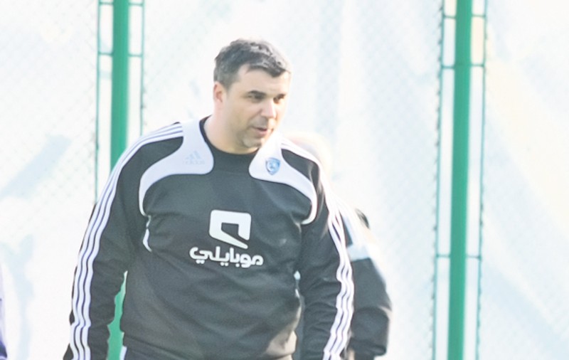 EXCLUSIV | Selecţionerul Răzvan Lucescu va fi înlocuit cu Cosmin Olăroiu