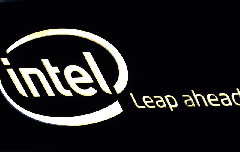 CES 2019: Intel lucrează cu Facebook la un procesor pentru inteligența artificială