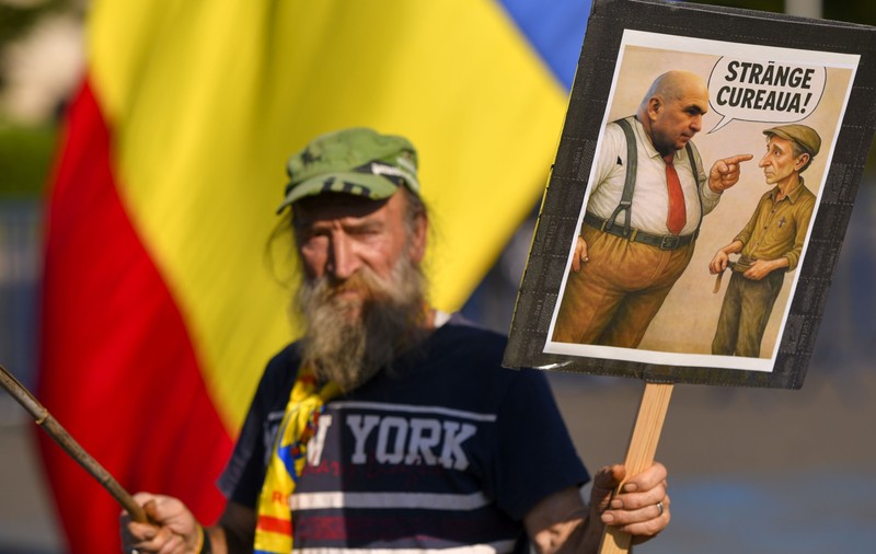 Poporul e mereu nevinovat