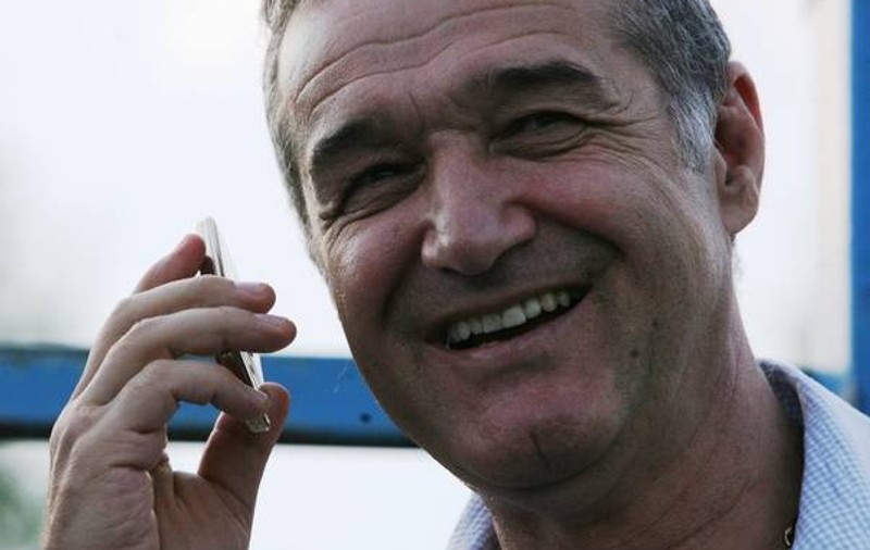 „Ptiu ptiu ptiu şi scuip”. Vezi cine îi stârnește o astfel de reacție lui Gigi Becali