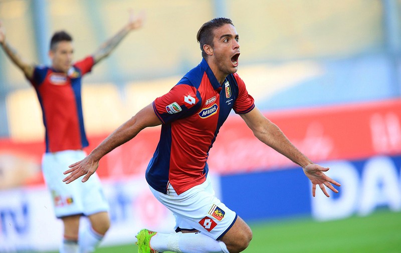 FOTO&VIDEO / Iubita lui Alessandro Matri se menţine în formă cu antrenamente dure