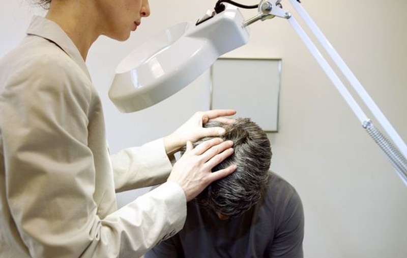 Uleiul de pește ameliorează dermatita seboreică