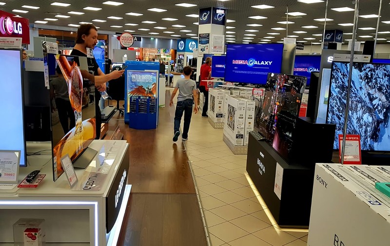 Comerțul online, o afacere de 3,6 miliarde de euro pe an în România. Suntem mai avansați decât italienii sau grecii
