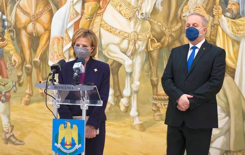 Vasile Dîncu, întrevedere cu Principesa Margareta: „Am rememorat primele iniţiative făcute de Regele Mihai pentru integrarea României în NATO”
