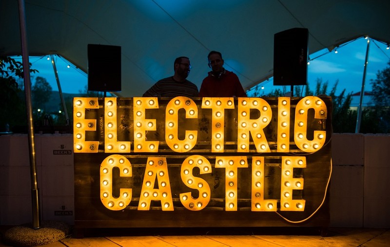 Electric Castle se pregăteşte de festival. Cine sunt artiștii așteptați la Bonţida în 2021