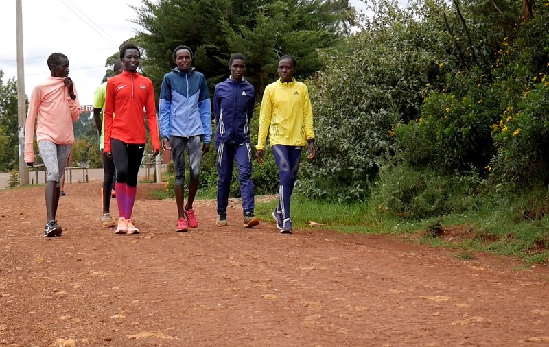 Nu rata mâine un reportaj video într-un loc miraculos! Reporterul Libertatea Andreea Archip a fost pe platourile înalte din Kenya, acolo unde un român antrenează atleții care domină sportul lumii
