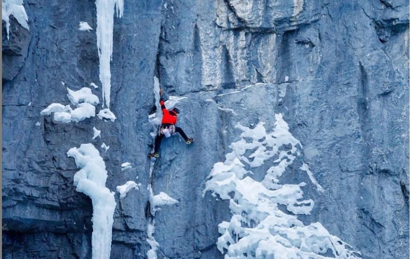 Trei alpiniști celebri au murit după ce au fost prinși de o avalanșă în Canada