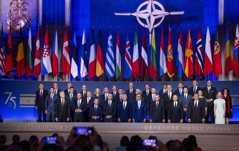 România și alte țări NATO vor oferi Ucrainei noi sisteme Patriot. „Vor contribui la protejarea oraşelor, civililor şi soldaţilor”