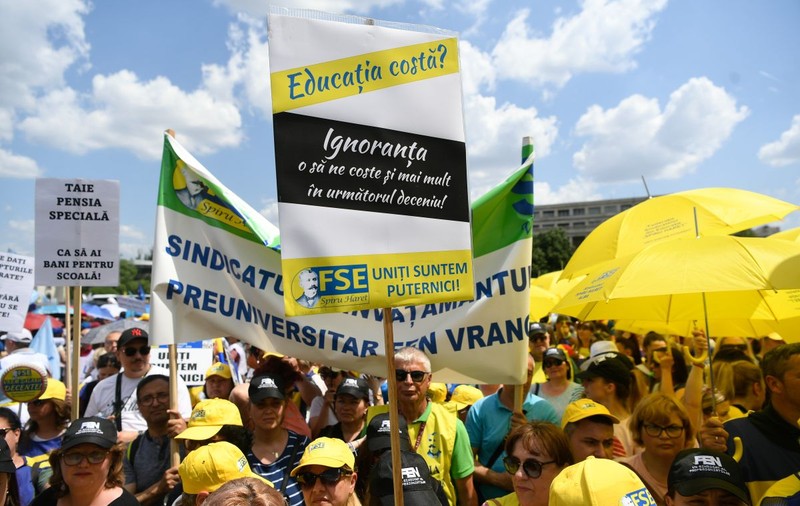Suspendarea grevei pentru Bacalaureat și Evaluarea Națională „nu s-a luat în calcul”. A treia săptămână de protest al profesorilor