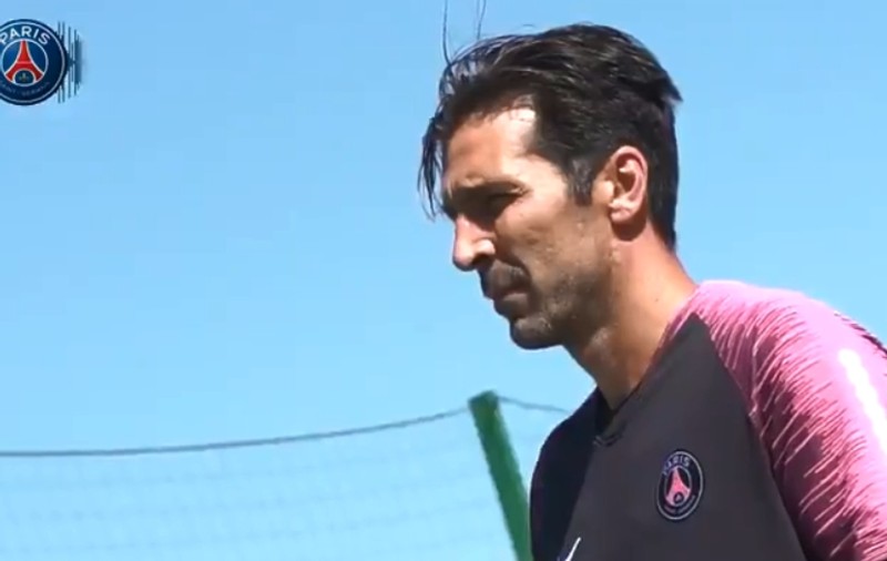 Gigi Buffon a beneficiat de o primire incredibilă din partea fanilor celor de la PSG | VIDEO