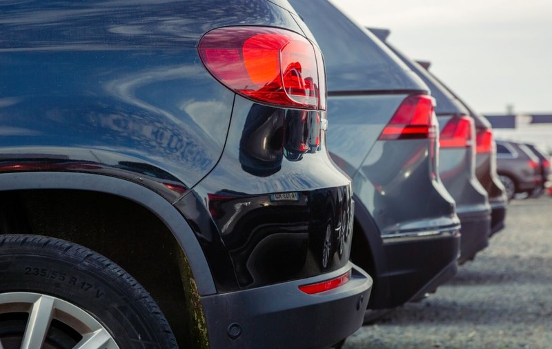 Cât costă, de fapt, o mașină ieftină din Germania. Un Audi de 7.000 de euro ajunge la peste 8.000 de euro după înmatriculare