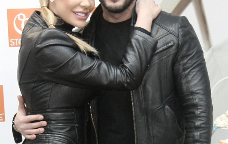 După aproape 4 ani în care au fost ca șoarecele și pisica, Bianca Drăgușanu și Victor Slav se laudă cu o viață perfectă. Copilul le-a băgat mințile în cap!/VIDEO EXCLUSIV