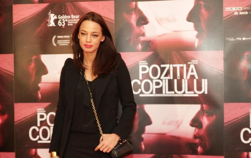 Andreea Raicu s-a MĂRITAT în secret? Vezi DETALIUL care a trezit suspiciuni