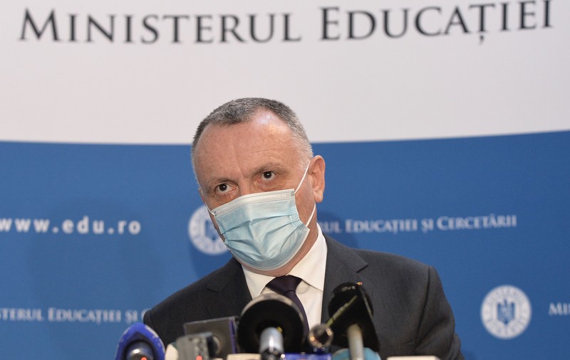 Guvernul a aprobat un împrumut de 100 de milioane de euro pentru construirea şi reabilitarea a 55 de şcoli