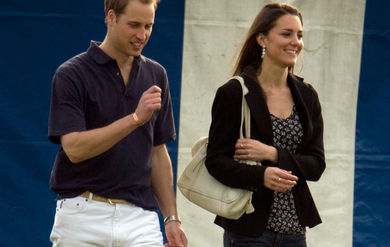 Prinţul William vrea să facă nuntă la toamnă