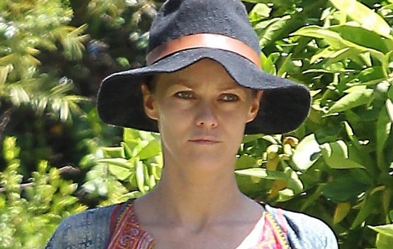 Părăsită de Johnny Depp, Vanessa Paradis vrea să-și cumpere o casă nouă | FOTO