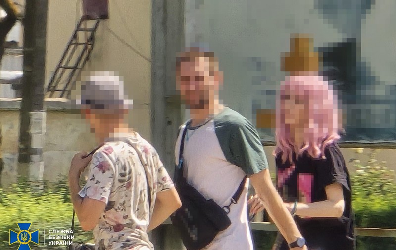 „Maestra deghizărilor”, reținută pentru spionaj în portul Odesa. „Agenta-Perucă” a FSB-ului rus riscă închisoarea pe viață