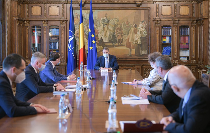 VIDEO | Klaus Iohannis a avut o nouă ședință de lucru pentru gestionarea epidemiei de COVID-19