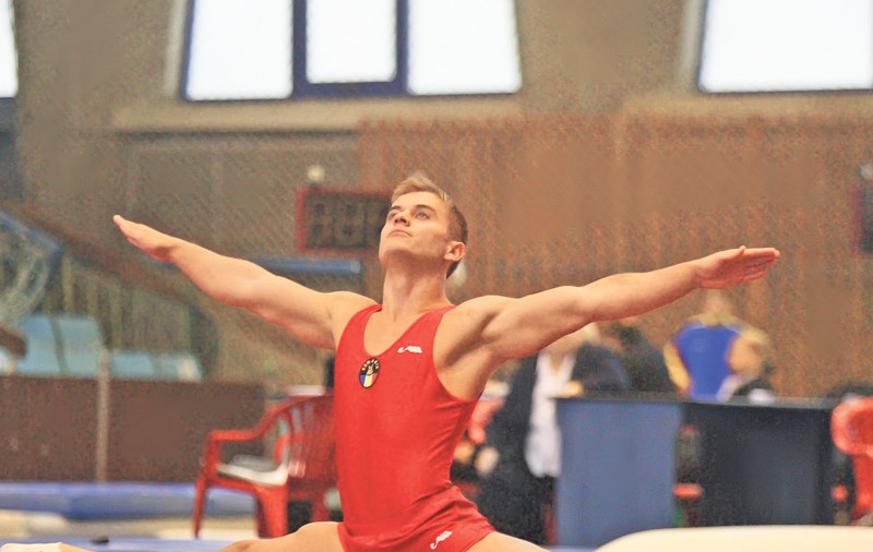Gimnaștii îngroașă rândul pocăiților | Patru foști componenți ai lotului național au renunțat la sport pentru biserică | EXCLUSIV