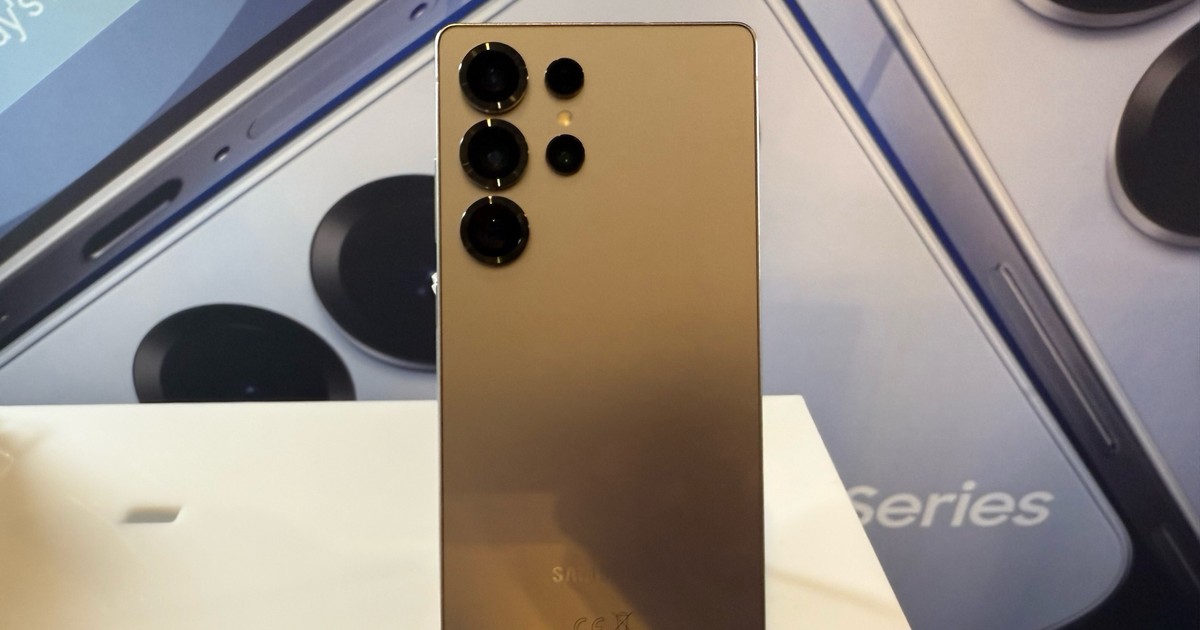 Gama Samsung Galaxy S25, prezentată în București.