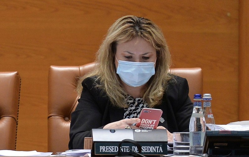 USR contestă la CCR revocarea Ancăi Dragu din funcția de președinte al Senatului