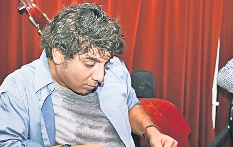 Marius Mihalache să o petrecere cu muzică lăutărească