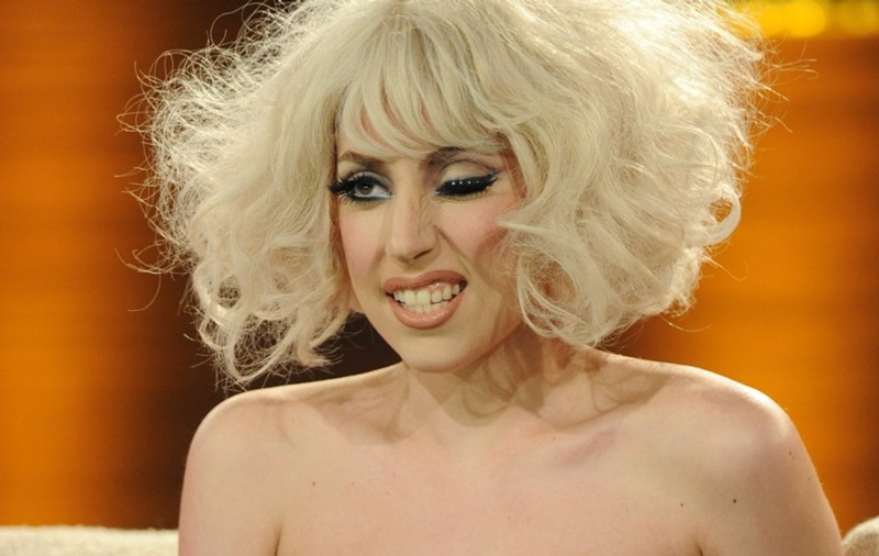 Lady GaGa şi-a tratat fanii cu pizza