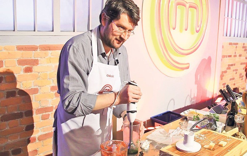 DETALII INCENDIARE despre JUDECĂTORUL DE LA MASTERCHEF: "Am înţeles că s-a internat la PSIHIATRIE"