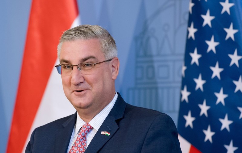 Oficialii americani continuă să sfideze opoziția Chinei și să se deplaseze în Taiwan