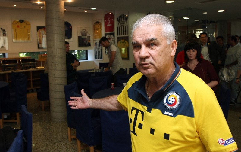 Fostul selecționer al României nu mai are viitor la FRF: “Iordănescu e terminat, gata!”