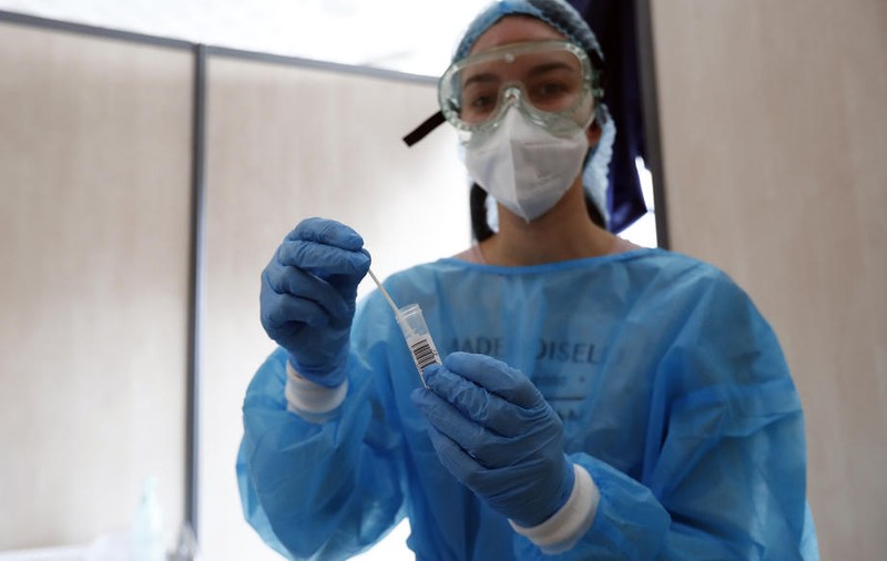 Noua tulpină mutantă, identificată și în Europa. Primul caz a fost raportat în Belgia