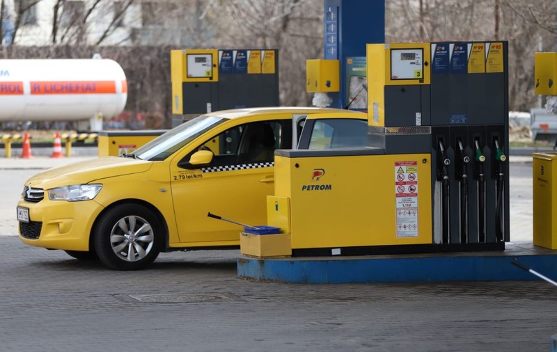 Cât costă un litru de benzină și motorină marți, 30 iunie 2026, în București, Cluj-Napoca, Timișoara, Iași și Constanța